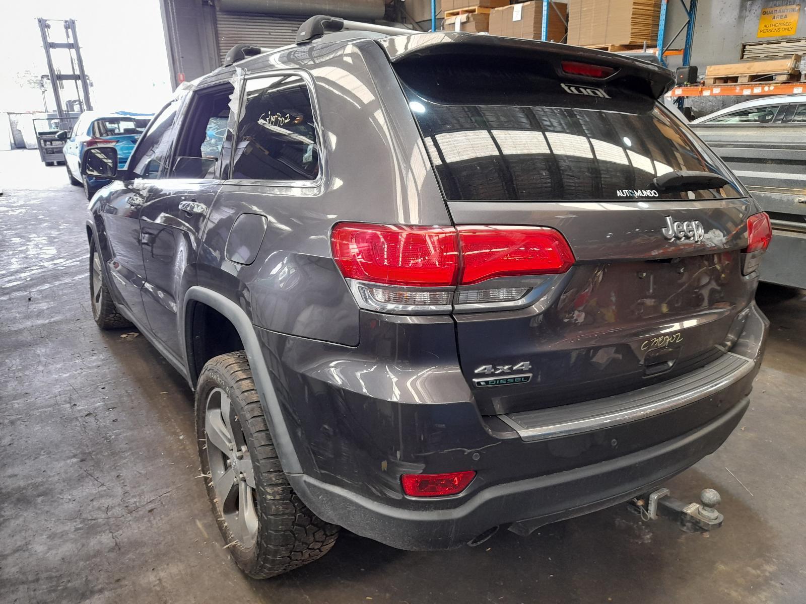 View Auto part Trans/Gearbox Jeep Grandcherokee 2014