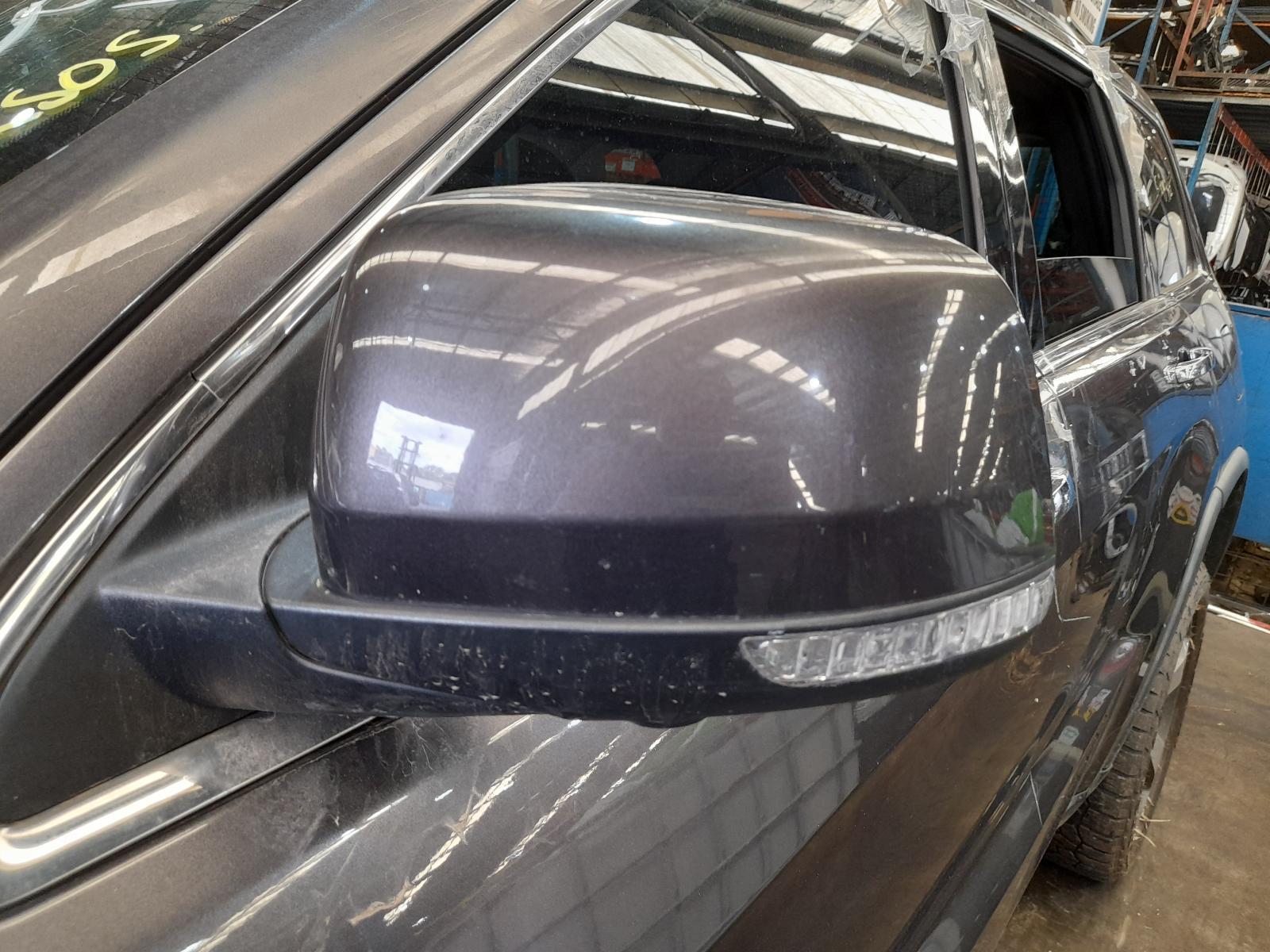 View Auto part Left Door Mirror Jeep Grandcherokee 2014
