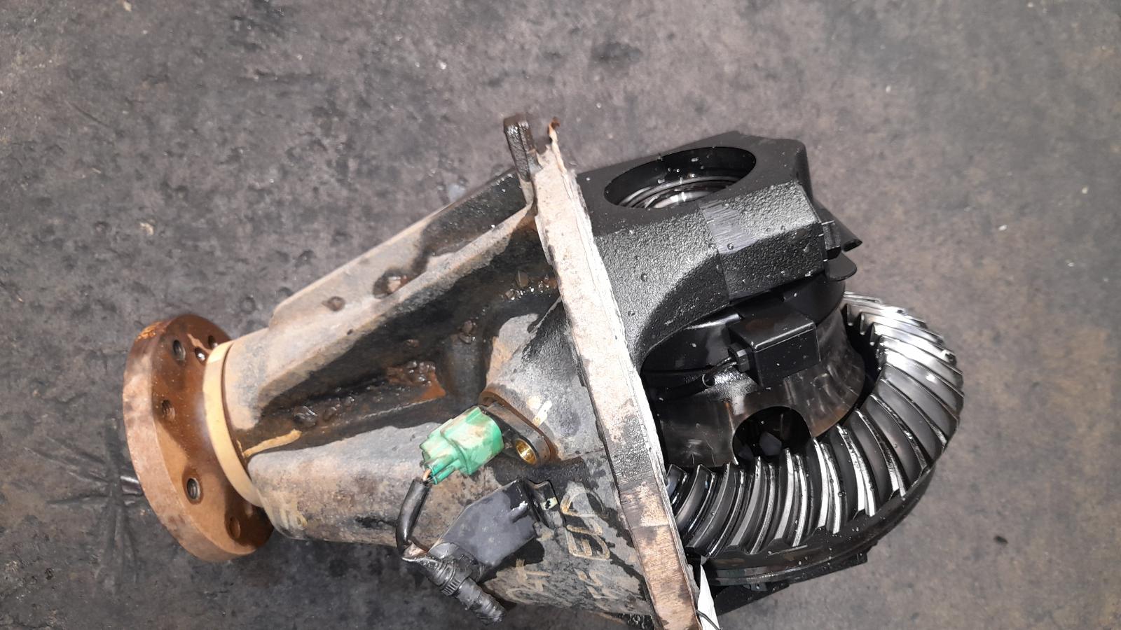 View Auto part Differential Centre Mazda Bt50 2017