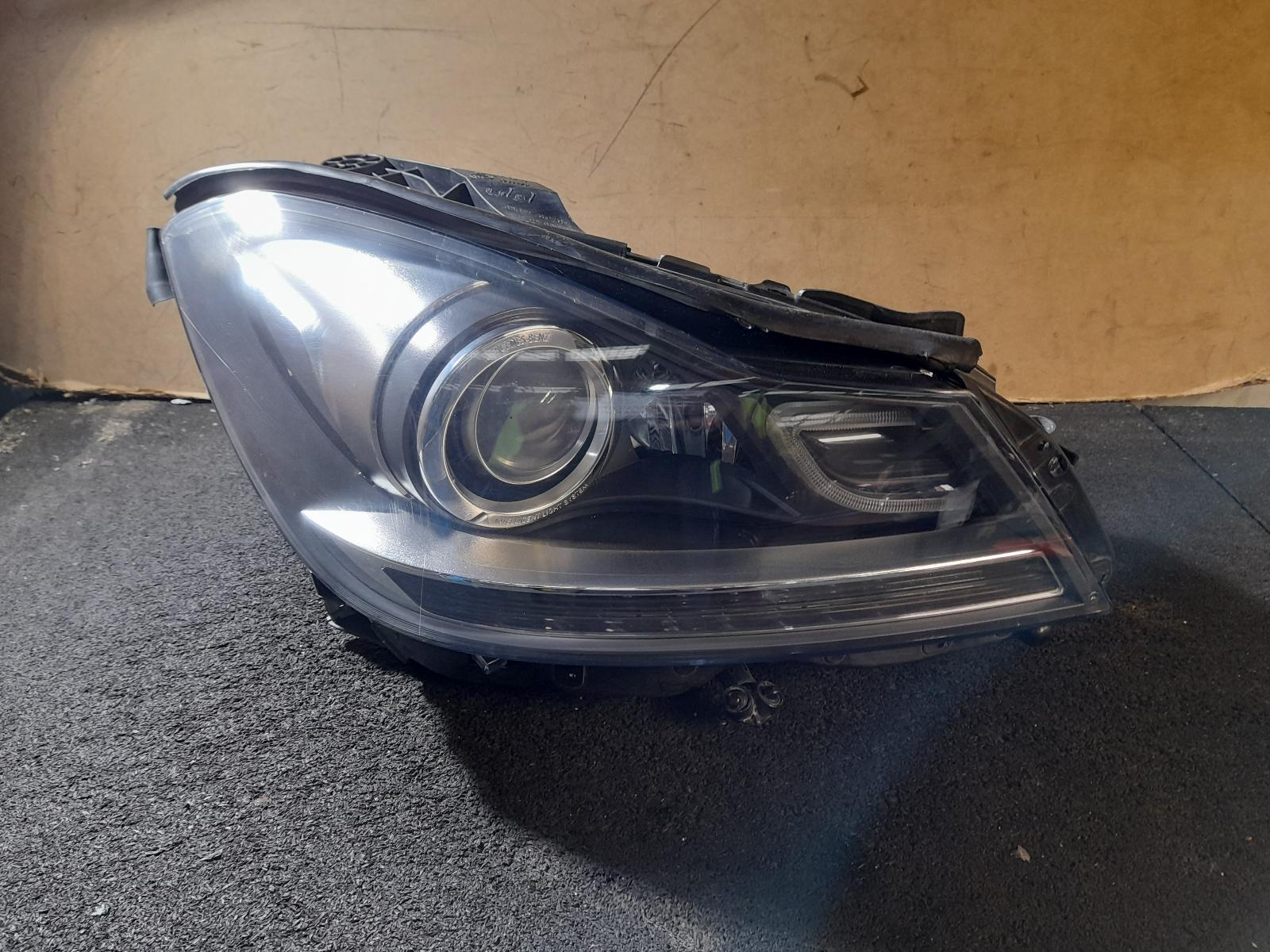 View Auto part Right Headlamp Mercedes C Class 2012