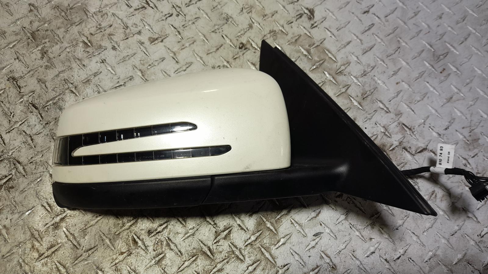 View Auto part Right Door Mirror Mercedes C Class 2012