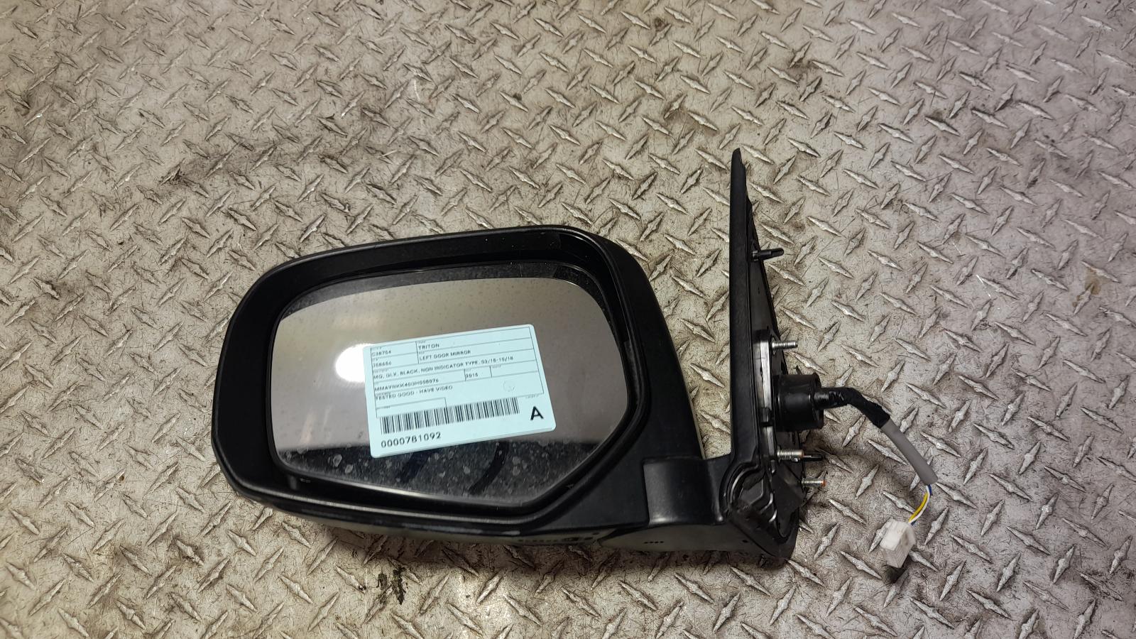 View Auto part Left Door Mirror Mitsubishi Triton 2015