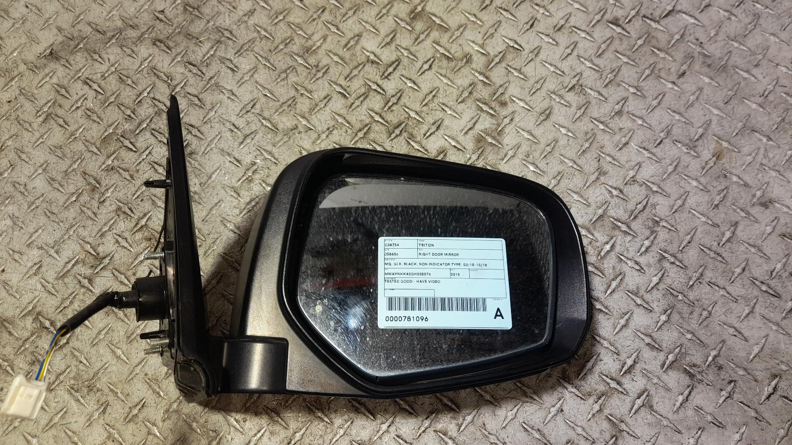 View Auto part Right Door Mirror Mitsubishi Triton 2015