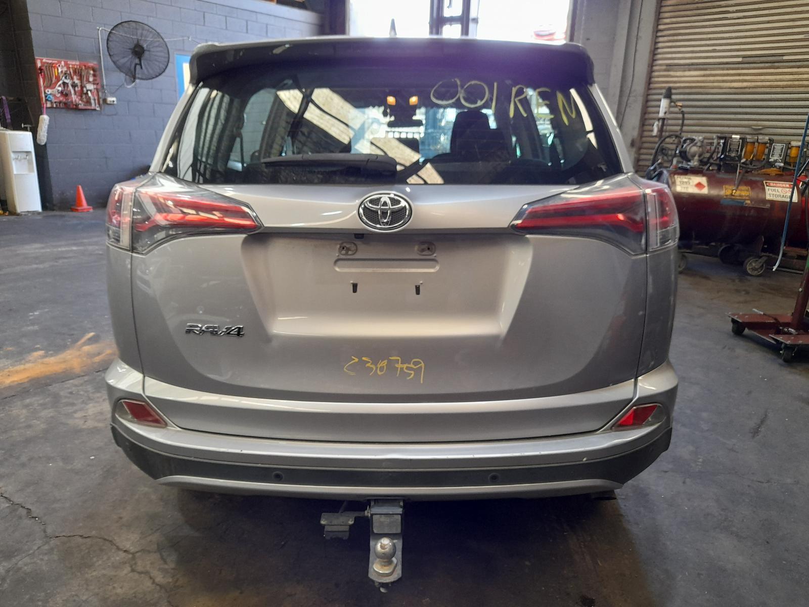 View Auto part Bootlid/Tailgate Toyota Rav4 2018