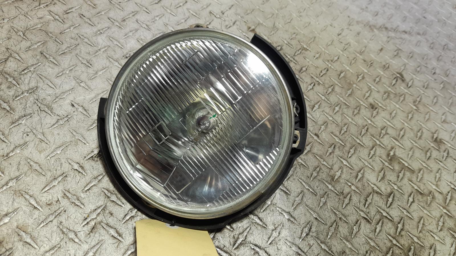 View Auto part Right Headlamp Jeep Wrangler 2013