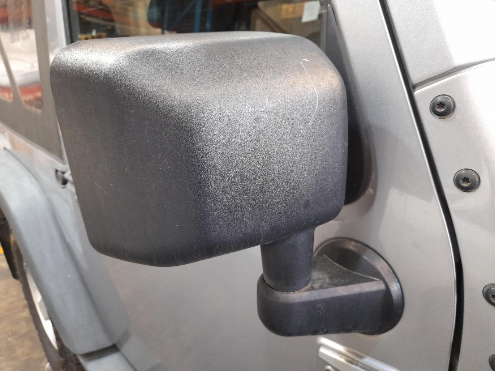 View Auto part Right Door Mirror Jeep Wrangler 2013