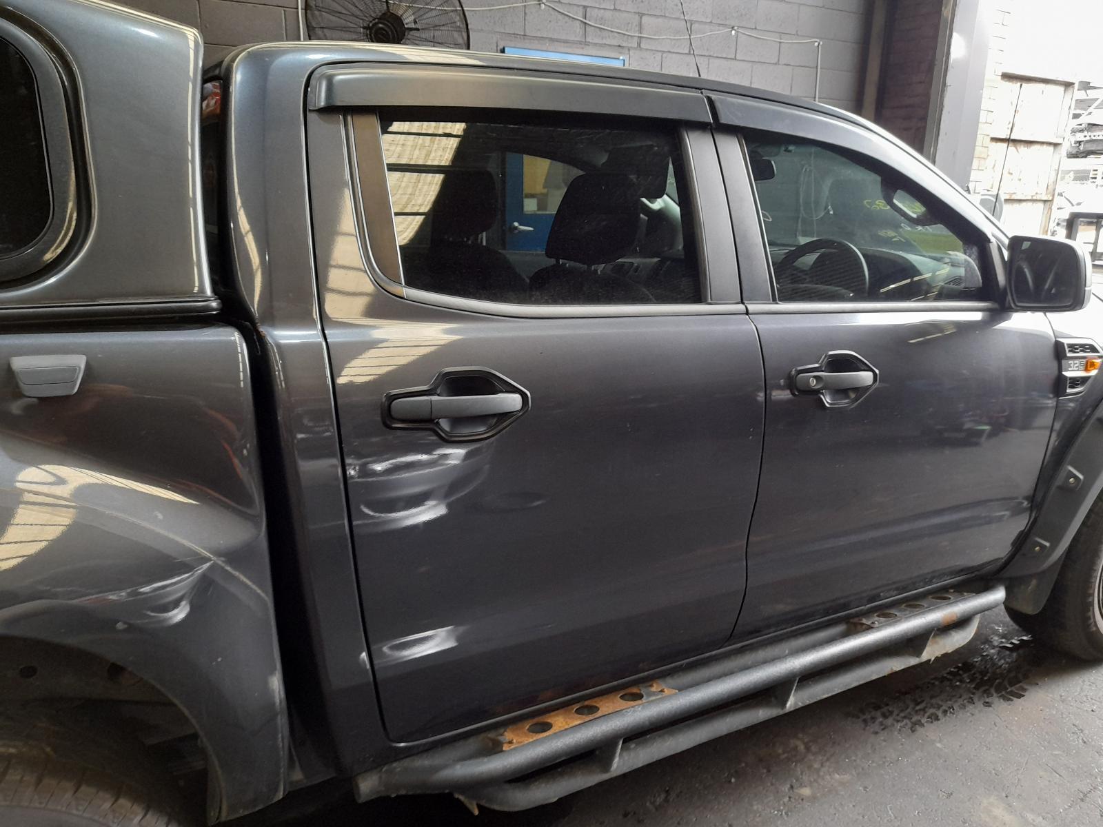 View Auto part Right Rear Door Sliding Ford Ranger 2016