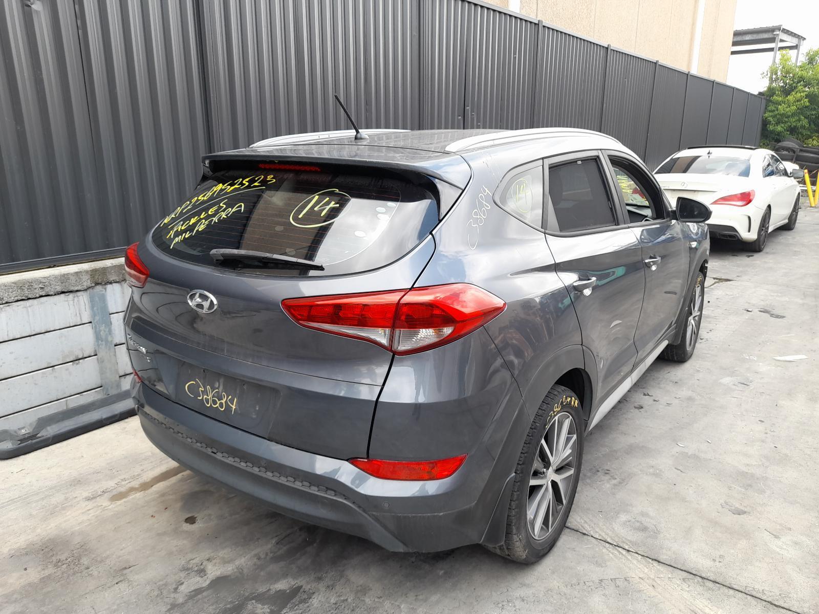 View Auto part Trans/Gearbox Hyundai Tucson 2016