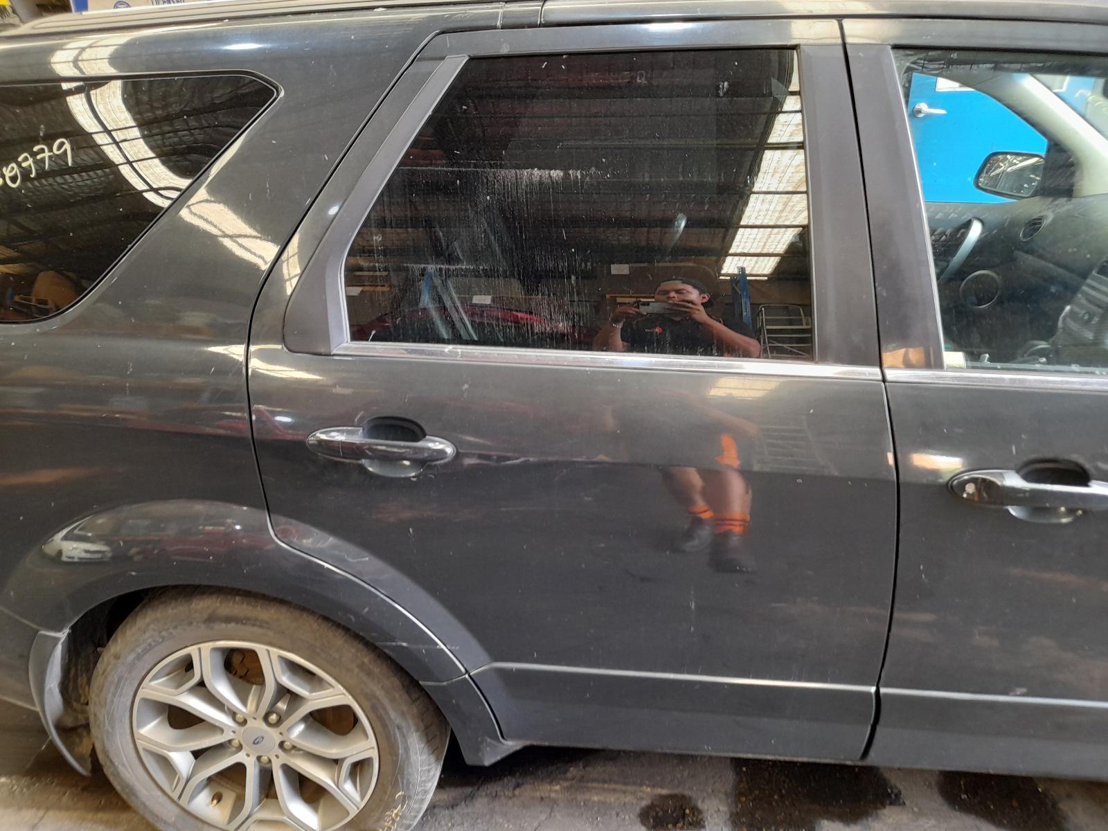 View Auto part Right Rear Door Sliding Ford Territory 2013