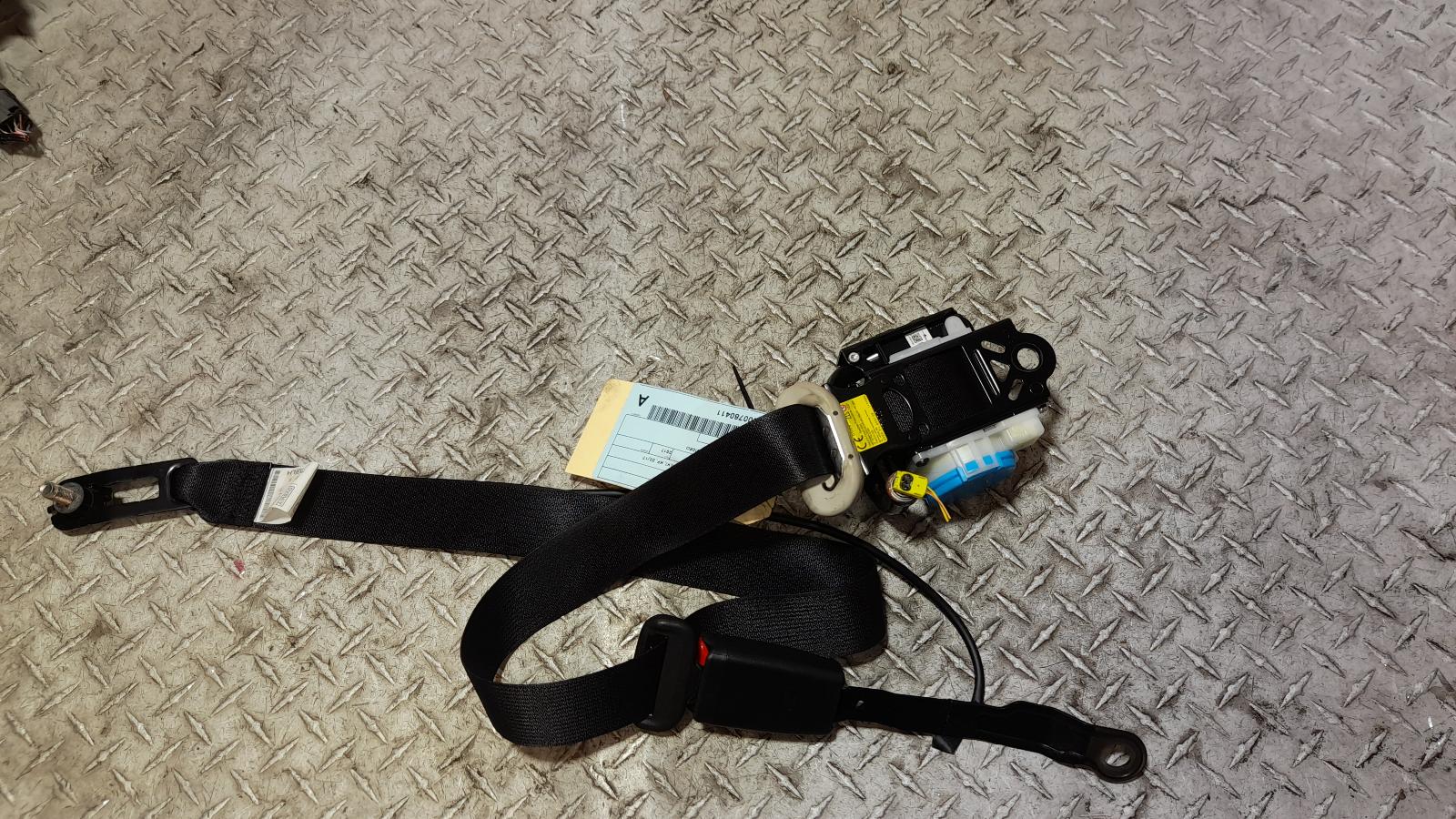 View Auto part Seatbelt/Stalk Mazda Cx5 2017