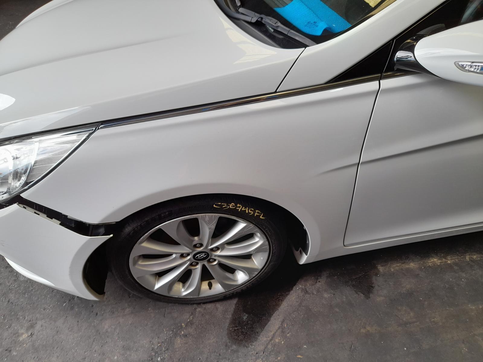 View Auto part Left Guard Hyundai I45 2011