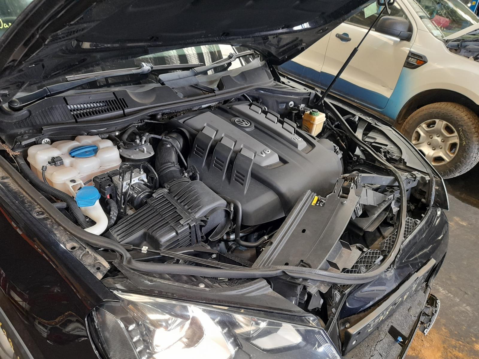 View Auto part Engine Volkswagen Touareg 2013