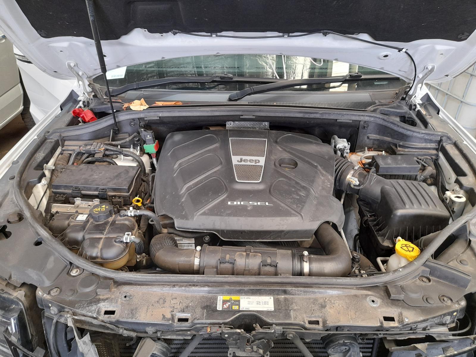 View Auto part Engine Jeep Grandcherokee 2017