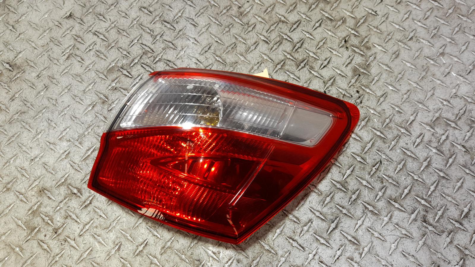 View Auto part Right Taillight Nissan Dualis 2013