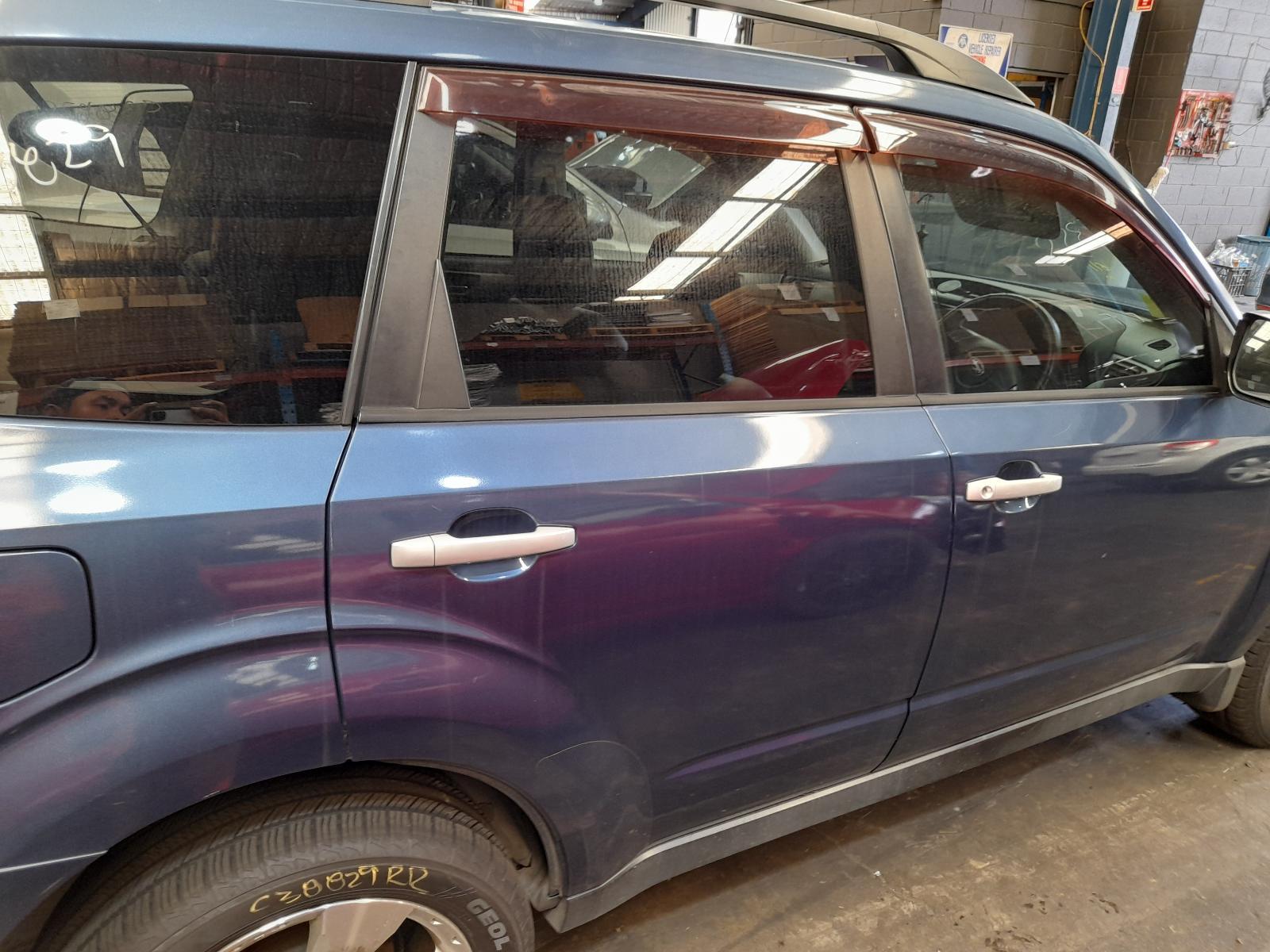 View Auto part Right Rear Door Sliding Subaru Forester 2012