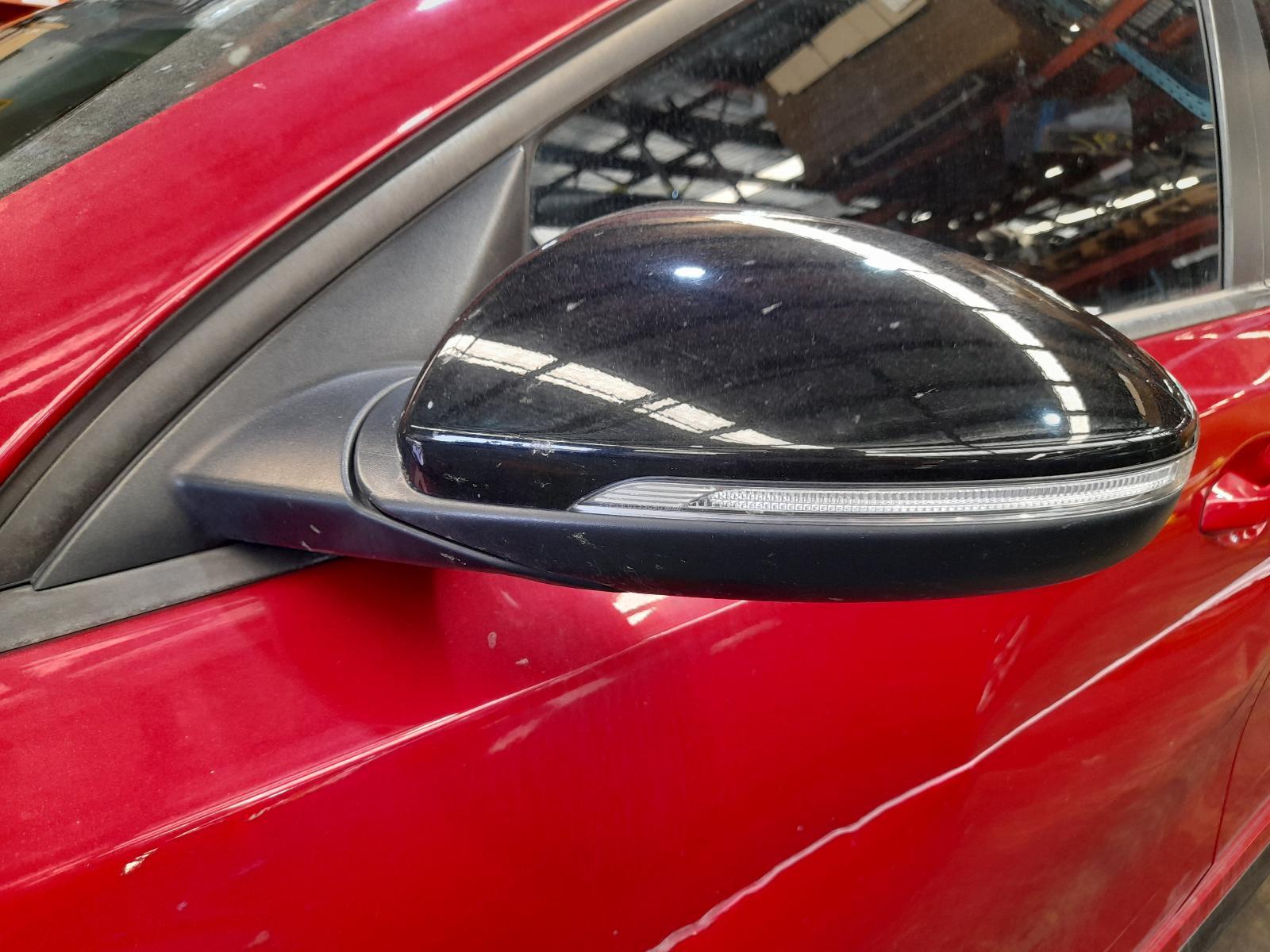 View Auto part Left Door Mirror Kia Cerato 2019