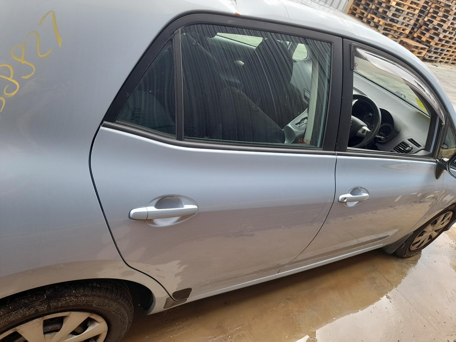 View Auto part Right Rear Door Sliding Toyota Corolla 2011