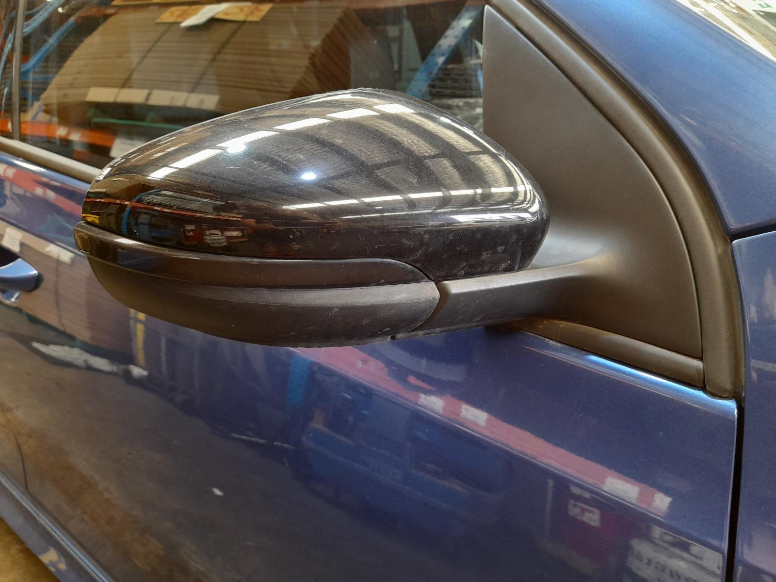 View Auto part Right Door Mirror Volkswagen Golf 2012