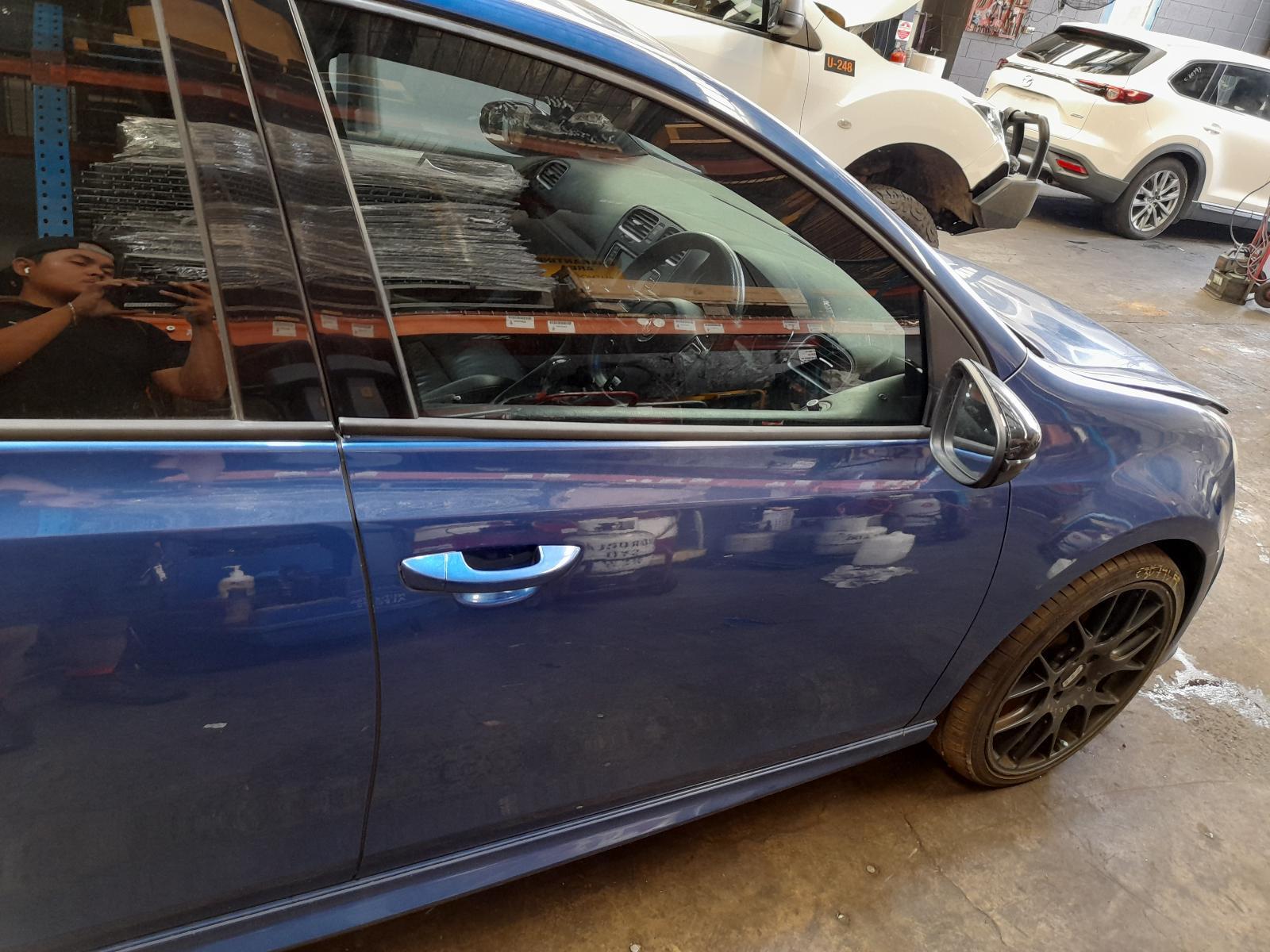 View Auto part Right Front Window Reg/Motor Volkswagen Golf 2012