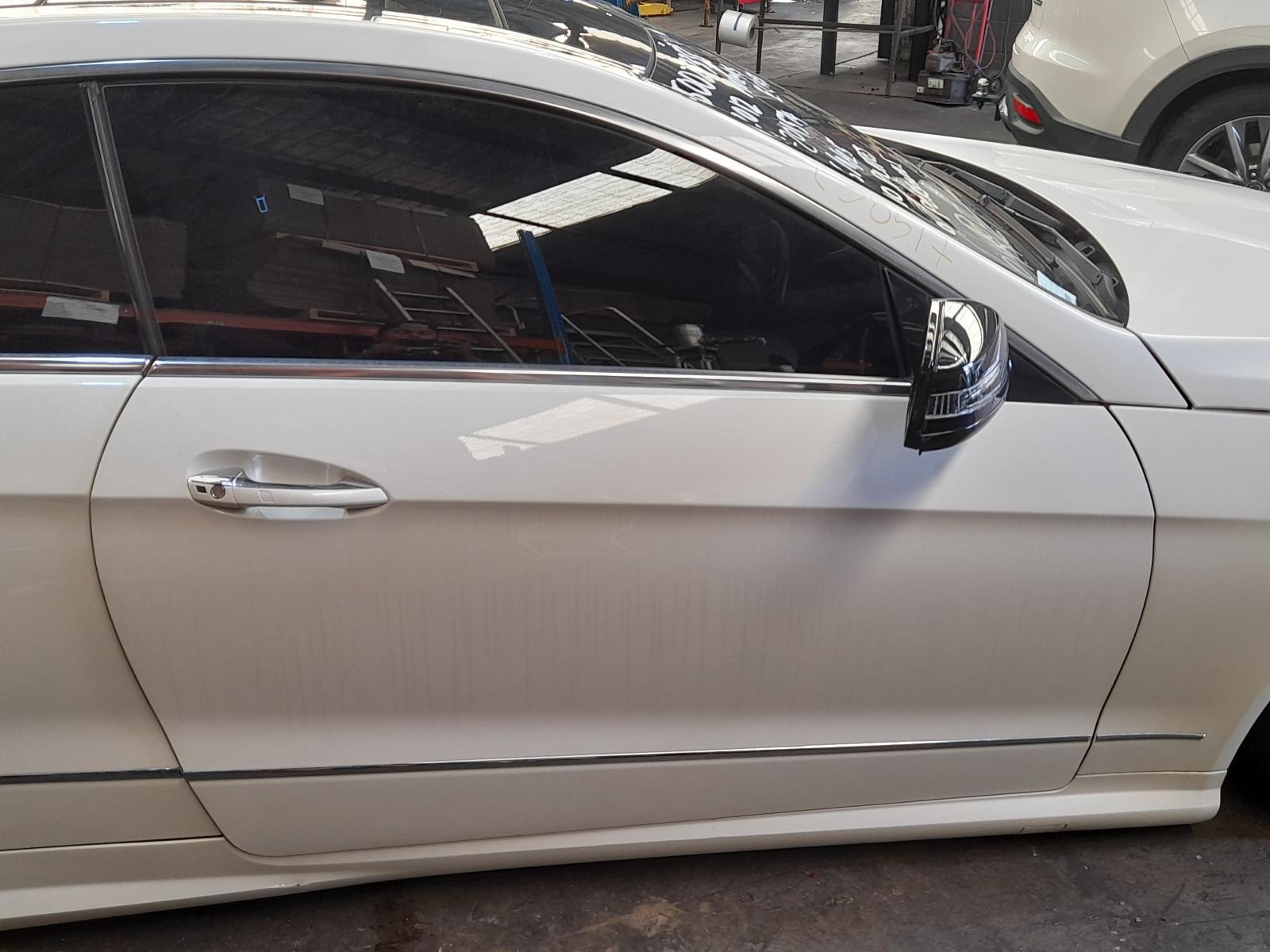 View Auto part Right Front Door Mercedes E Class 2012