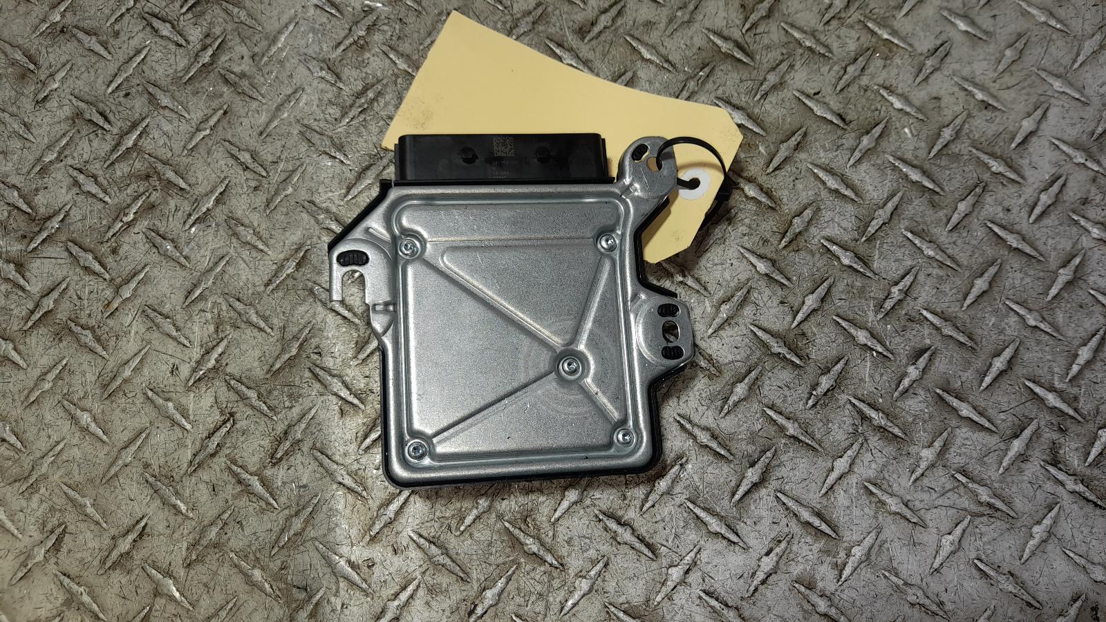 View Auto part Airbag Module/Sensor Volkswagen Passat 2016