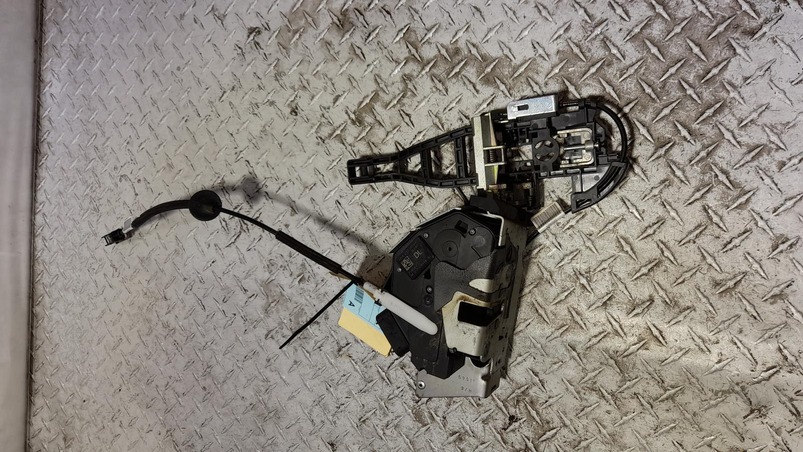 View Auto part Door/Boot/Gate Lock Ford Transit 2016