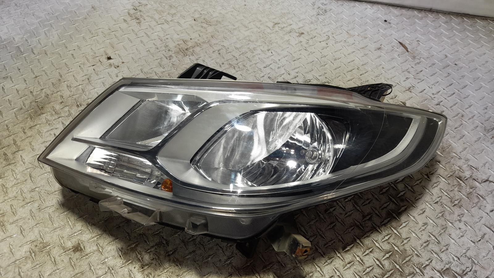 View Auto part Right Headlamp Ldv G10 2023