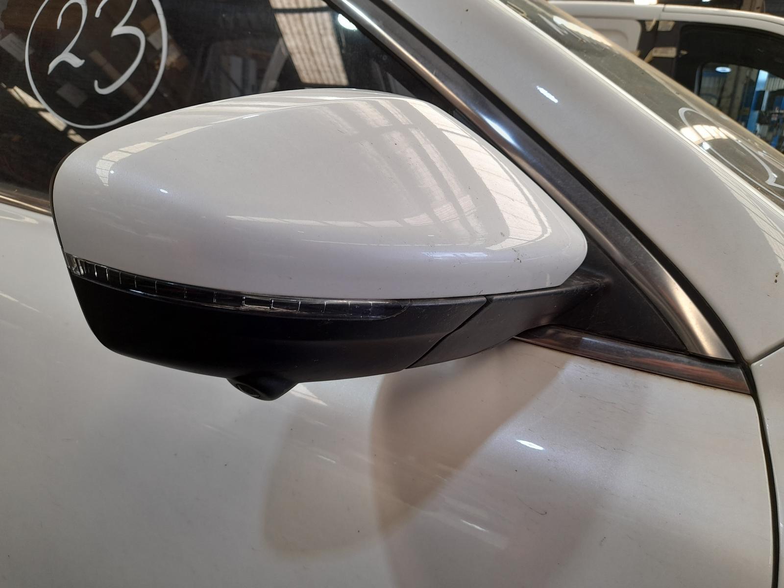 View Auto part Right Door Mirror Mg Hs 2021