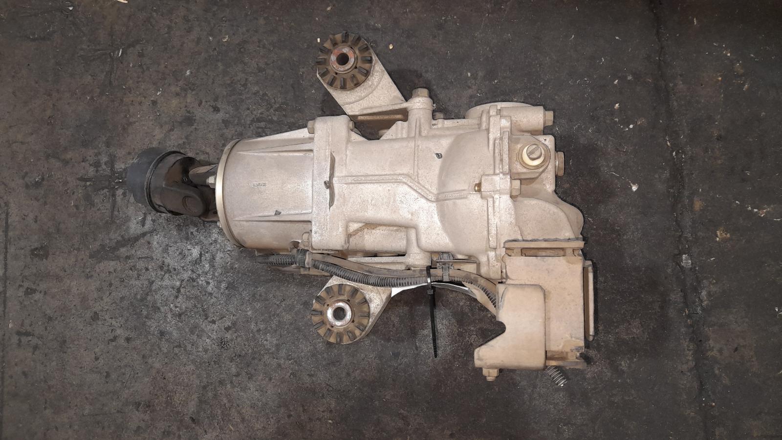 View Auto part Differential Centre Mitsubishi Outlander 2014