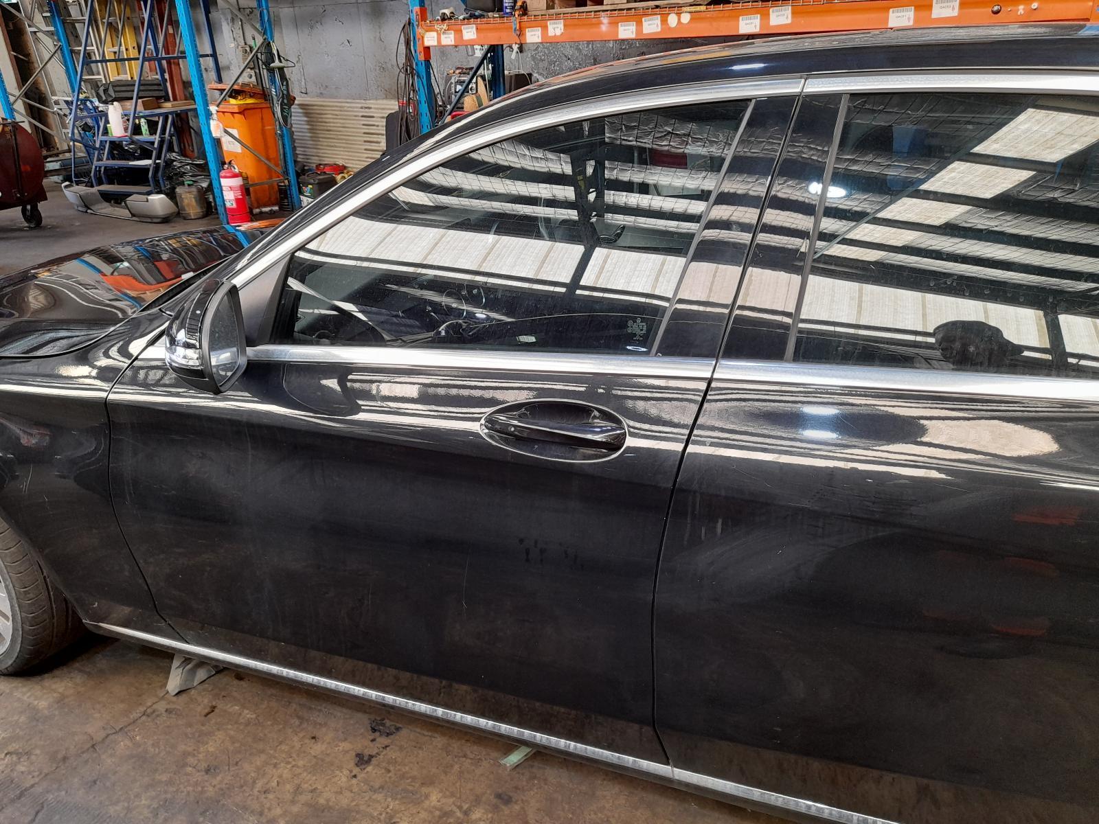 View Auto part Left Front Window Reg/Motor Mercedes C Class 2018