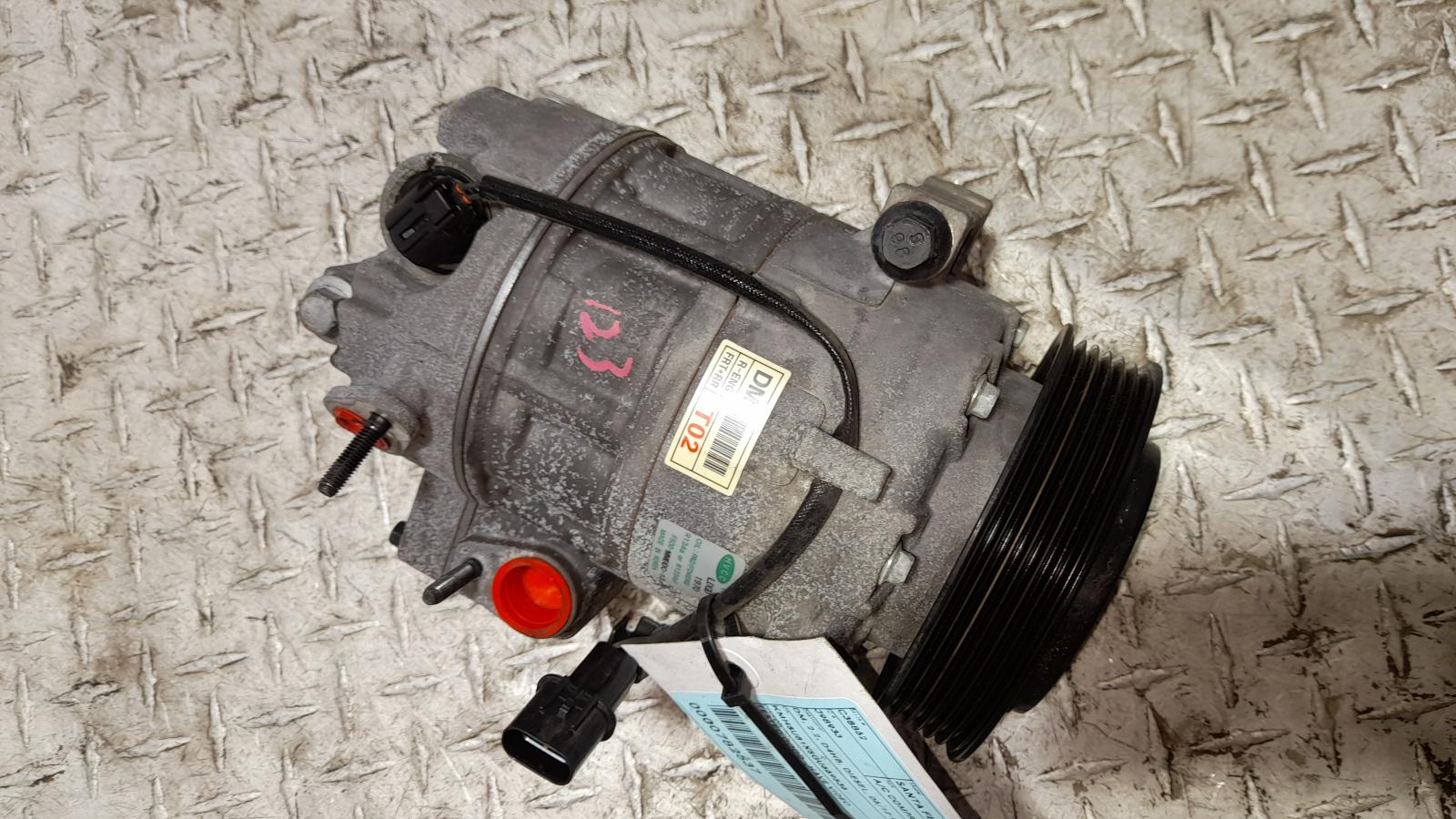 View Auto part A/C Compressor Hyundai Santa Fe 2016