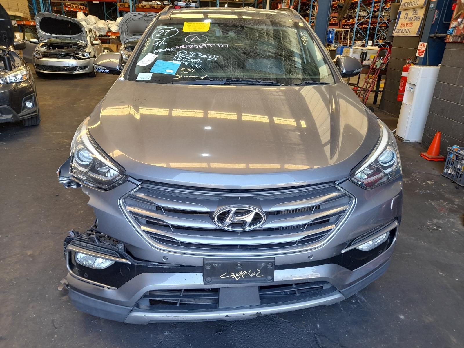 View Auto part Bonnet Hyundai Santa Fe 2016