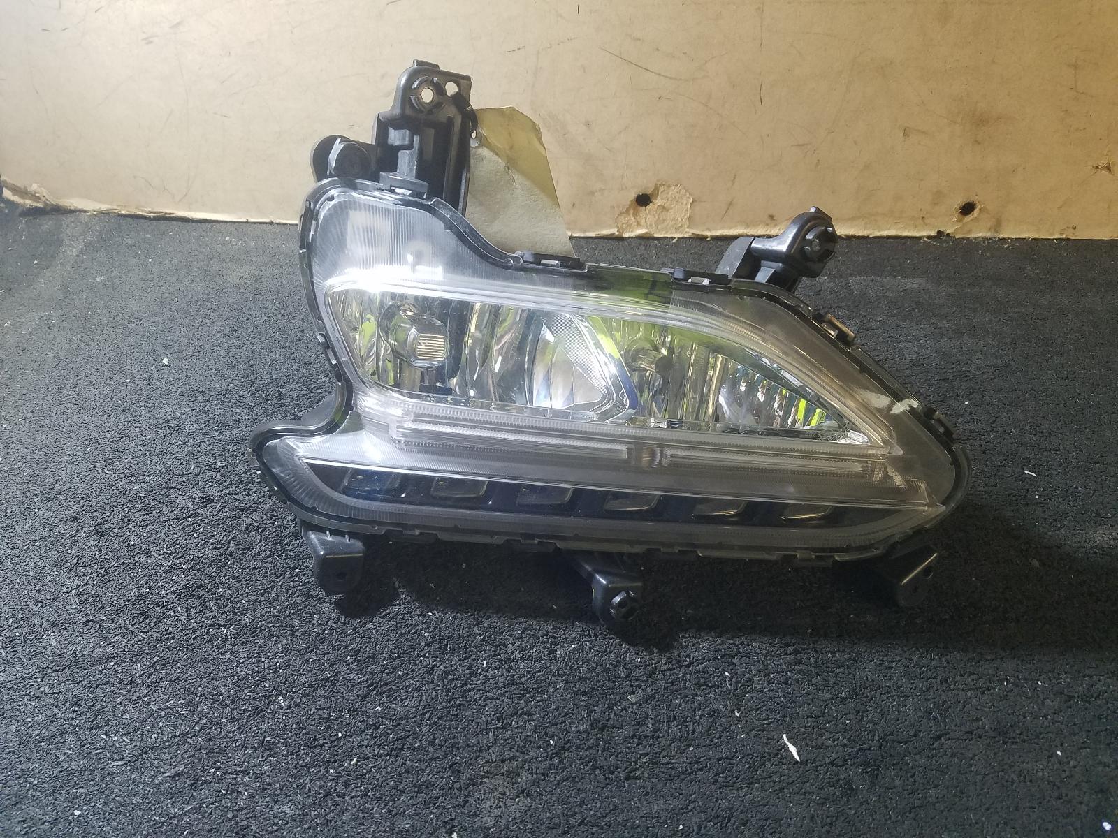 View Auto part Left Indicator/Fog/Side Hyundai Santa Fe 2016