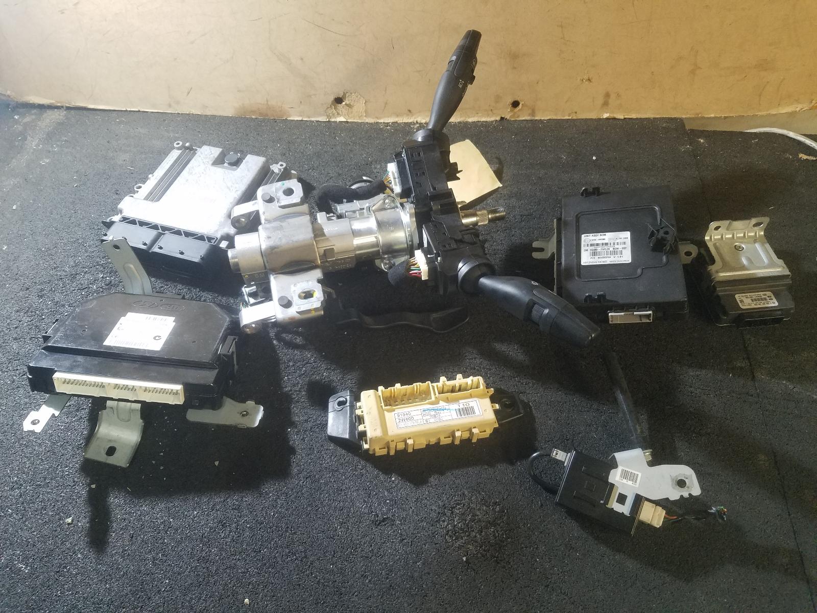 View Auto part Ecu Hyundai Santa Fe 2016