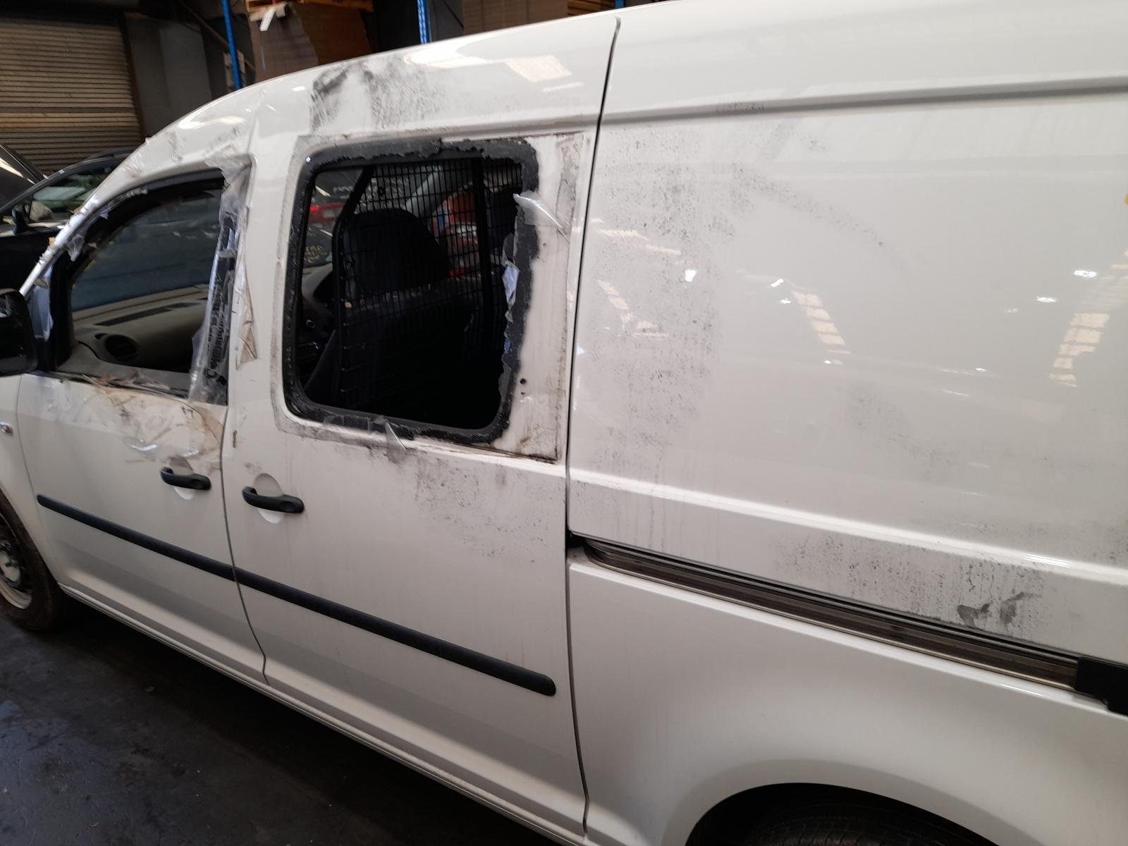 View Auto part Left Rear Door/Sliding Volkswagen Caddy 2012