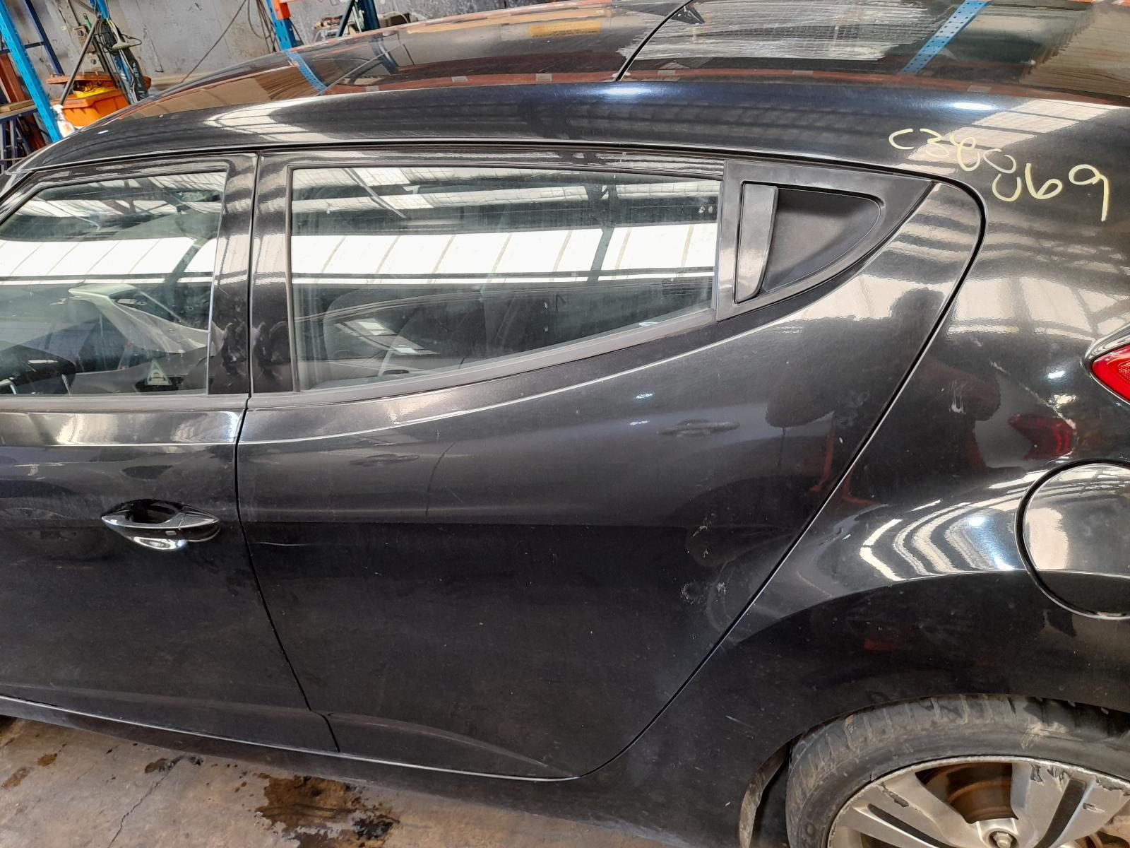 View Auto part Left Rear Door/Sliding Hyundai Veloster 2014
