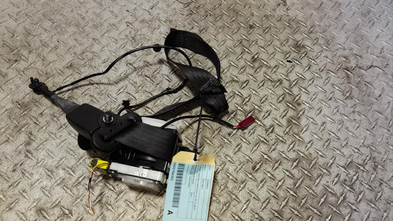 View Auto part Seatbelt/Stalk Ford Everest 2019