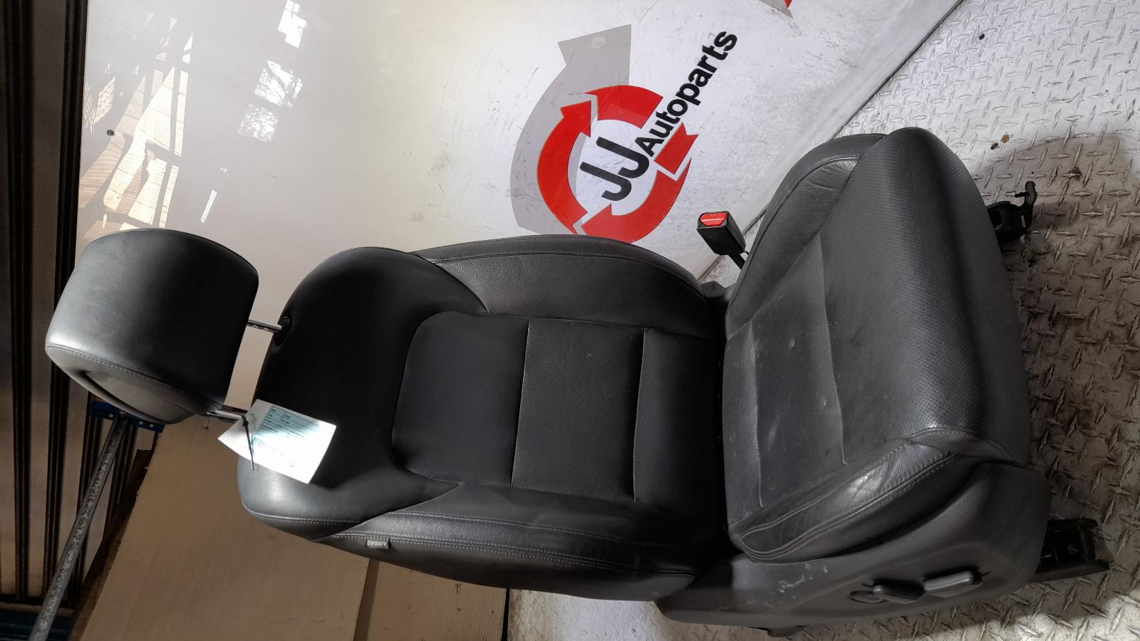 View Auto part Front Seat Hyundai Tucson 2016