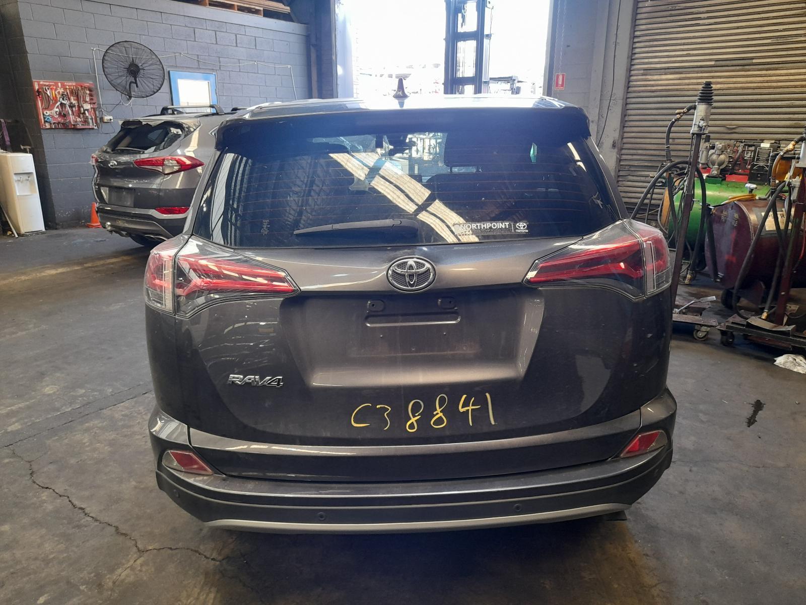 View Auto part Bootlid/Tailgate Toyota Rav4 2018