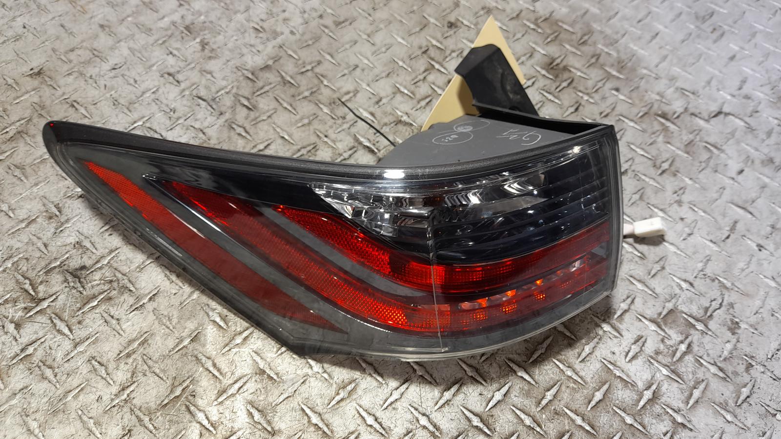 View Auto part Left Taillight Lexus Ct200h 2011