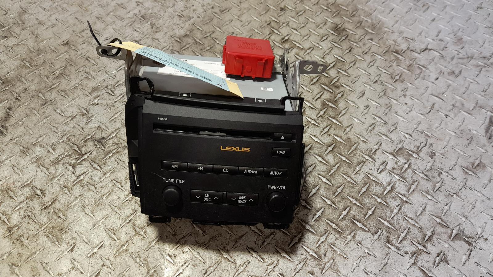 View Auto part Radio/Cd/Dvd/Sat/Tv Lexus Ct200h 2011