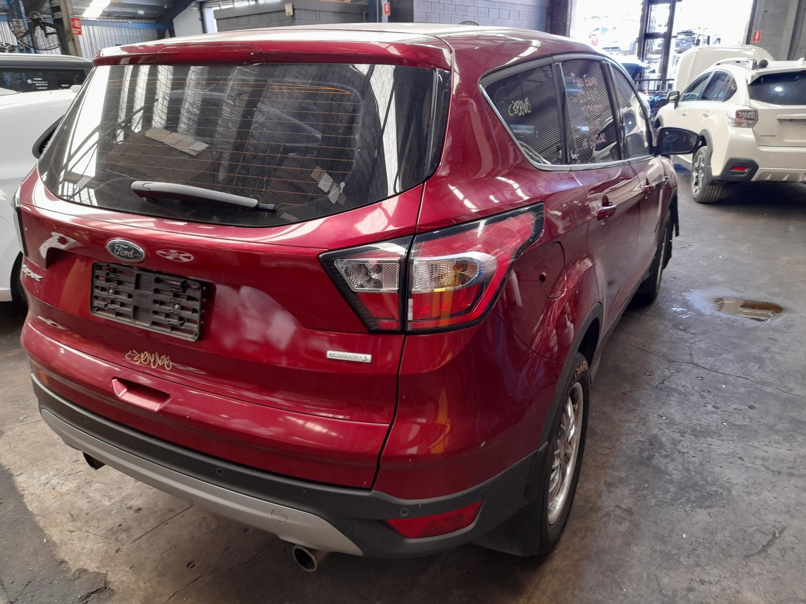 View Auto part Trans/Gearbox Ford Escape 2016