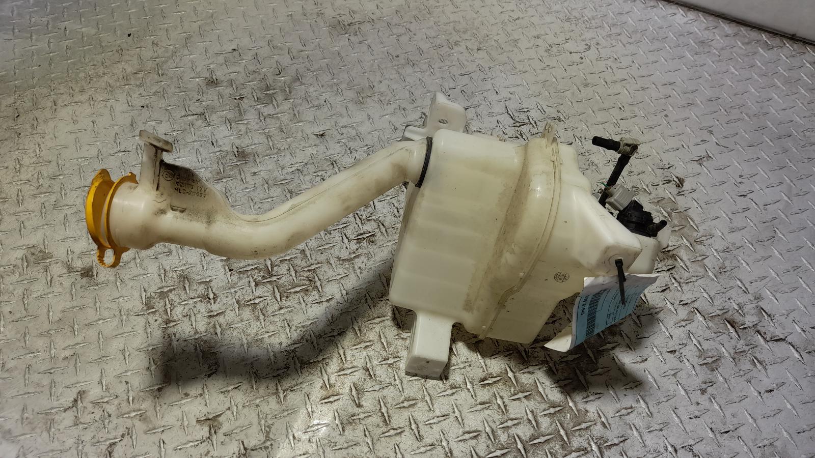 View Auto part Washer Bottle Subaru Xv 2018