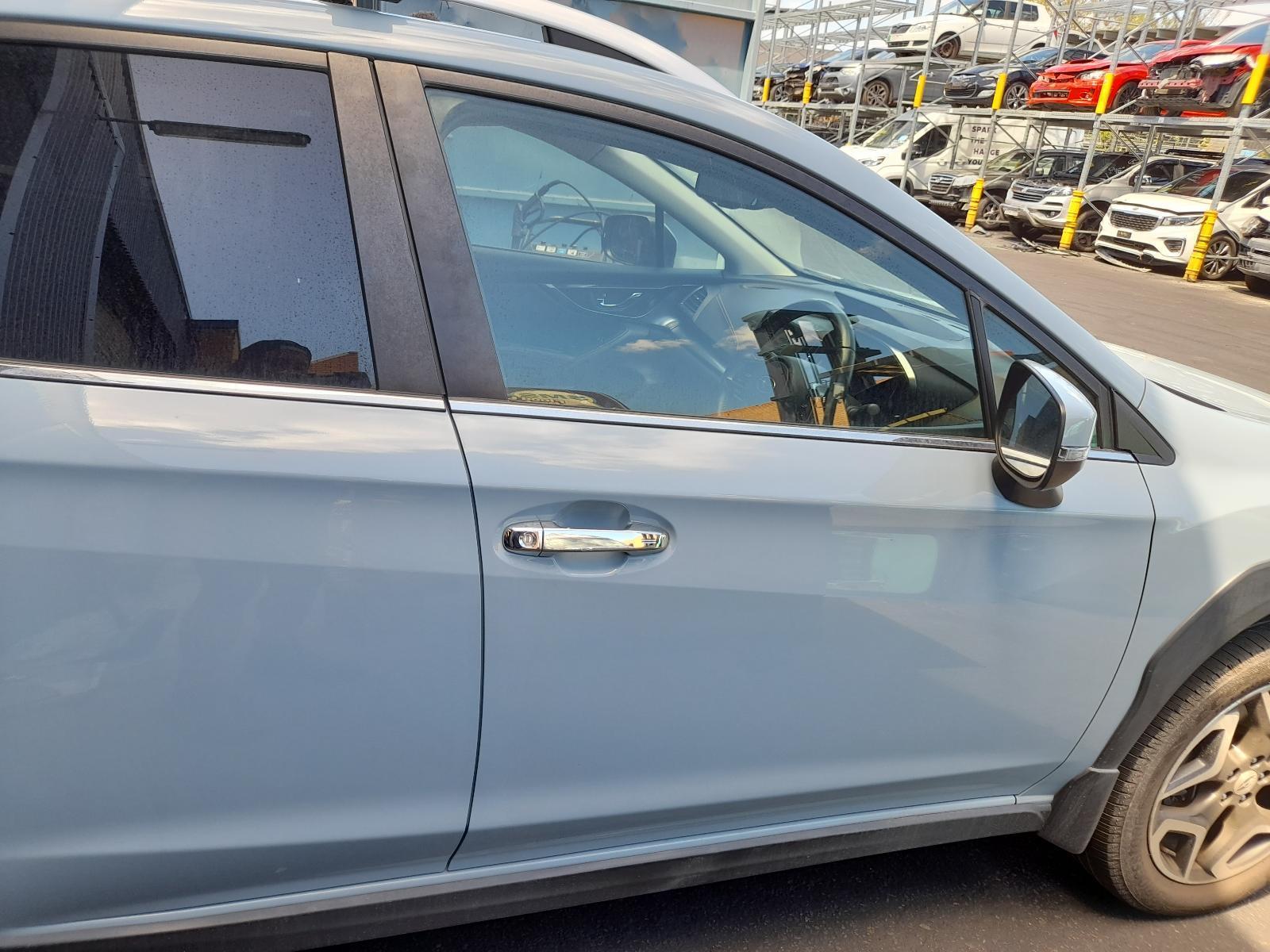View Auto part Right Front Door Subaru Xv 2018