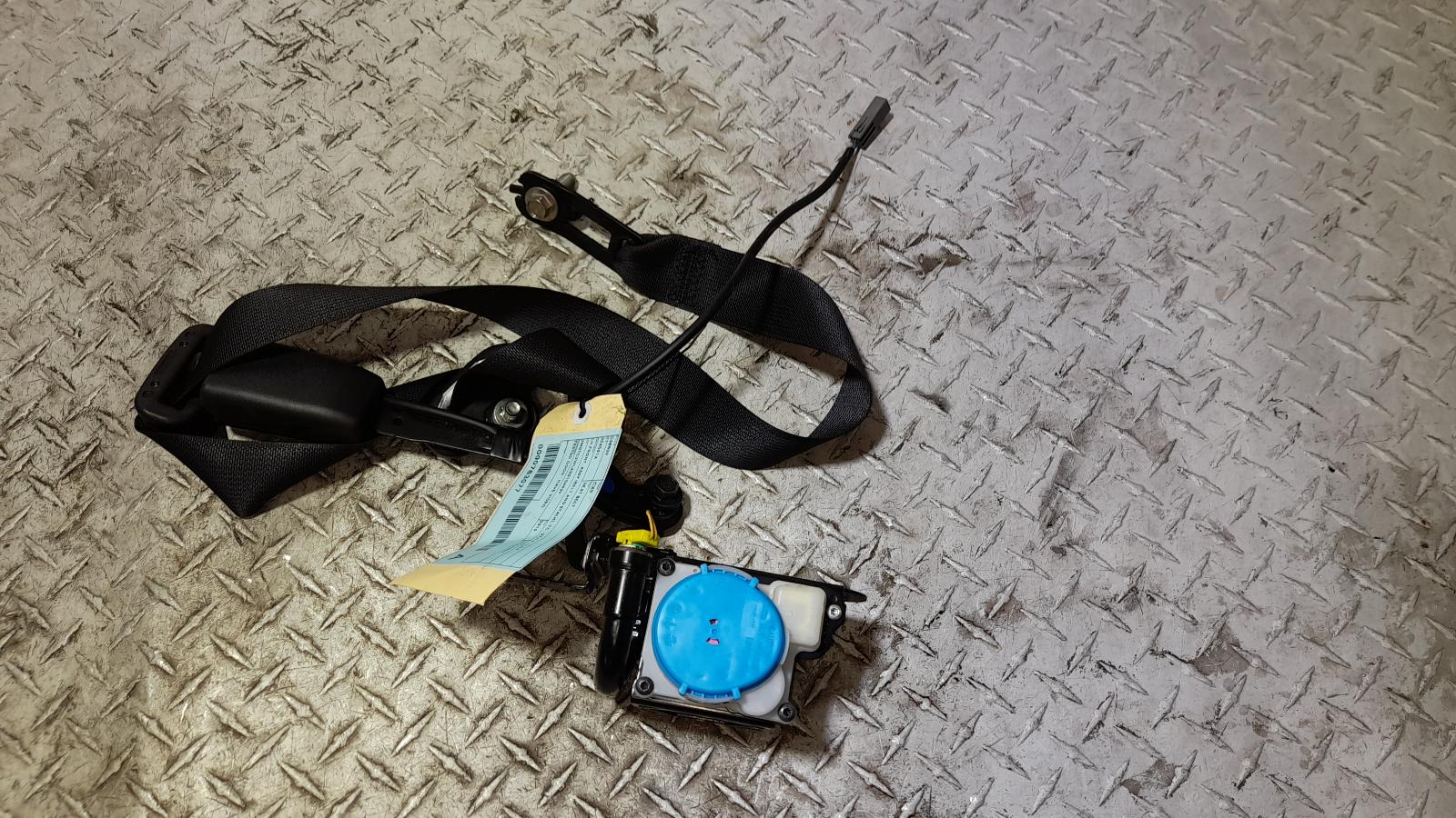 View Auto part Seatbelt/Stalk Mazda Cx9 2016