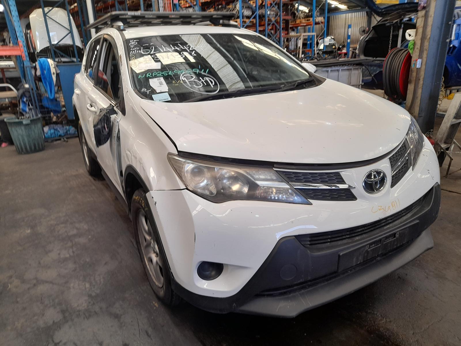 View Auto part Trans/Gearbox Toyota Rav4 2014