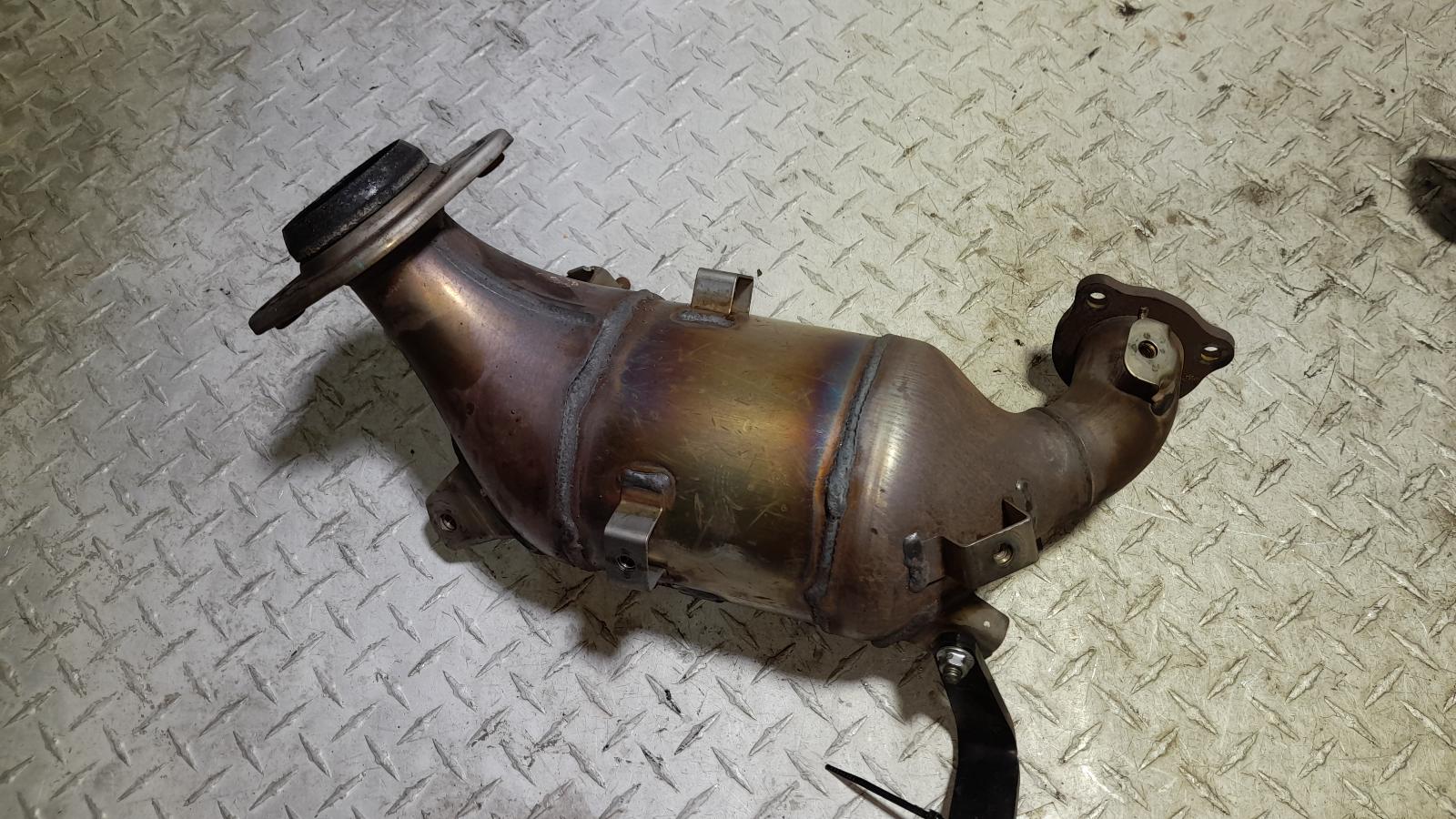 View Auto part Catalytic Converter Toyota Rav4 2014
