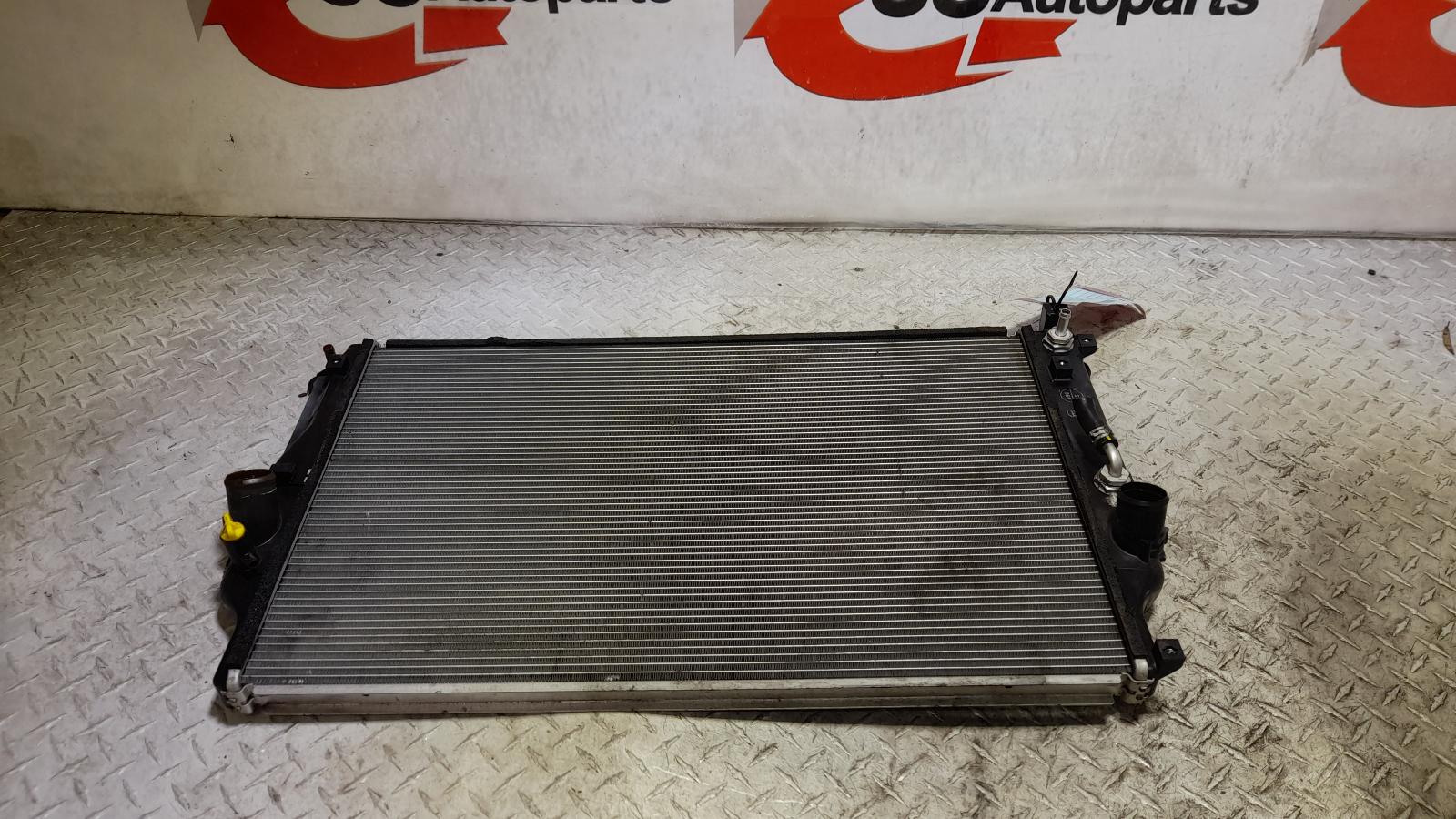View Auto part Radiator Toyota Rav4 2014