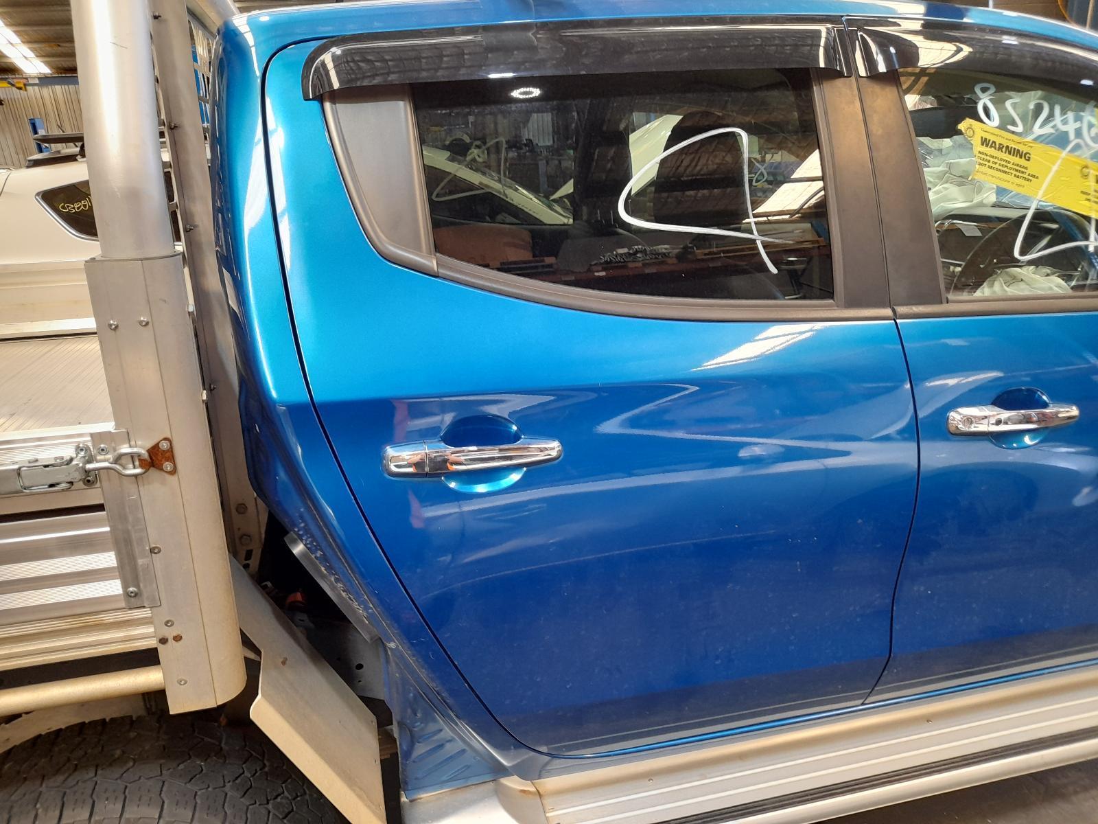 View Auto part Right Rear Door Window Mitsubishi Triton 2017