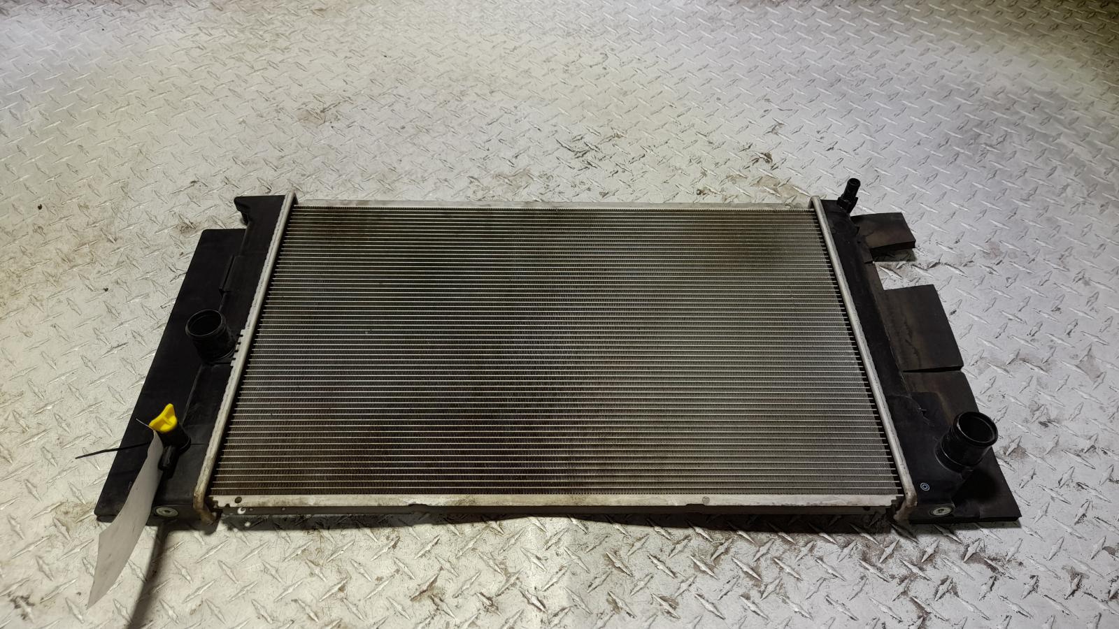 View Auto part Radiator Toyota Corolla 2013